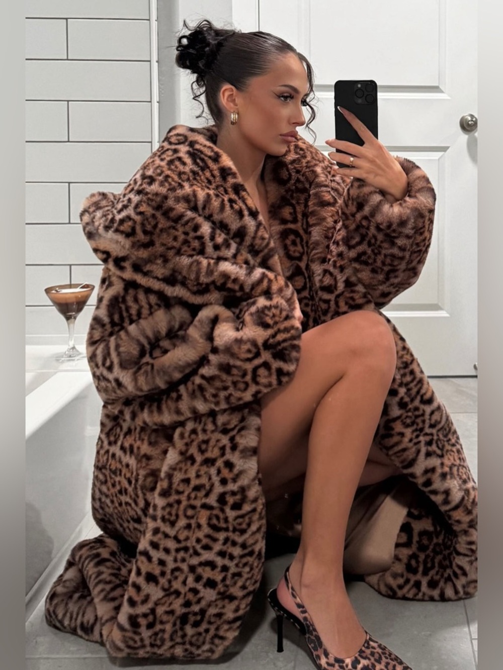 NWOT Oversized Leopard Print Faux Fur Coat L